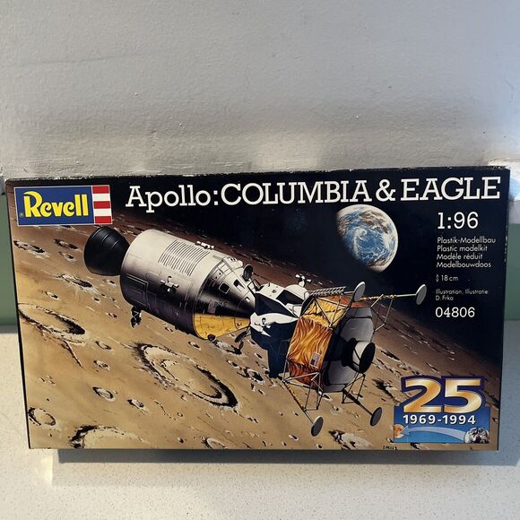 REVELL 03700 APOLLO 11 COLUMBIA + EAGLE MODEL KIT-NIB-1:96 SCALE - BRAND NEW - Picture 1 of 12